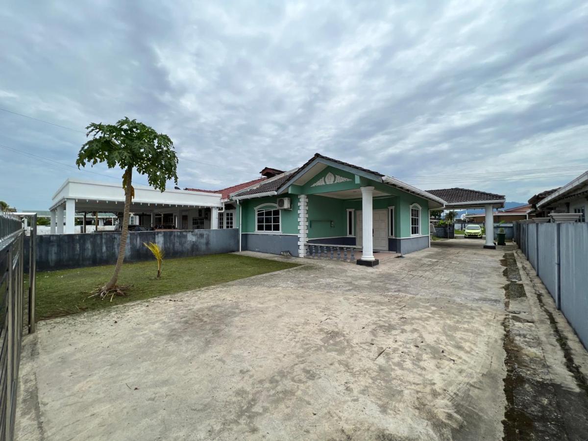 Hanif Homestay Kuching Exteriör bild